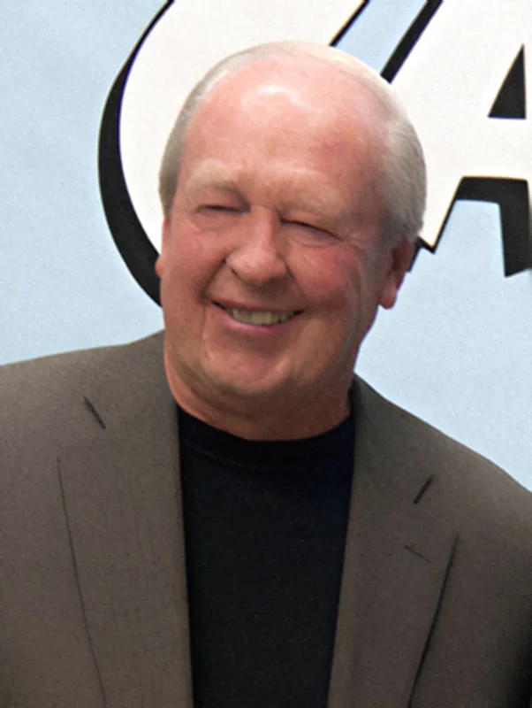 Jim Davis — Imagen principal