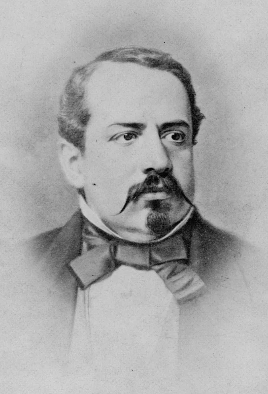 Manuel Robles Pezuela — Imagen principal
