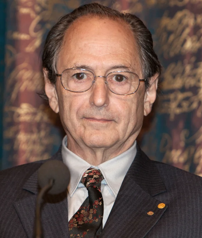 Michael Levitt — Imagen principal