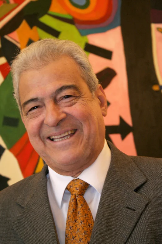 Antonio Cisneros — Imagen principal