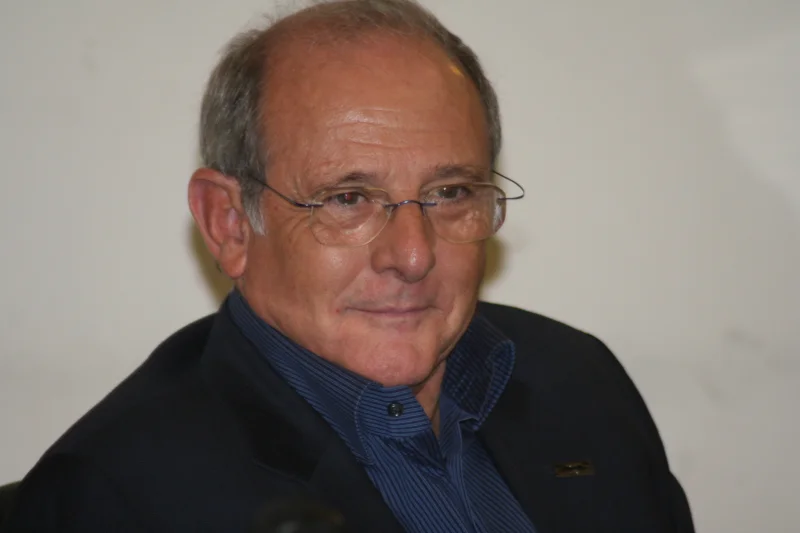 Emilio Gutiérrez Caba — Imagen principal
