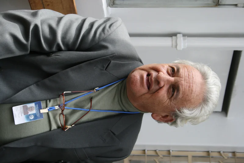 Julio Pazos Barrera — Imagen principal