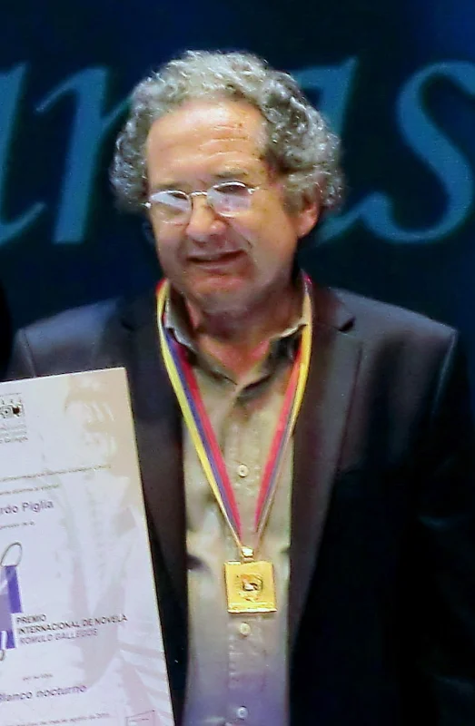 Ricardo Piglia — Imagen principal