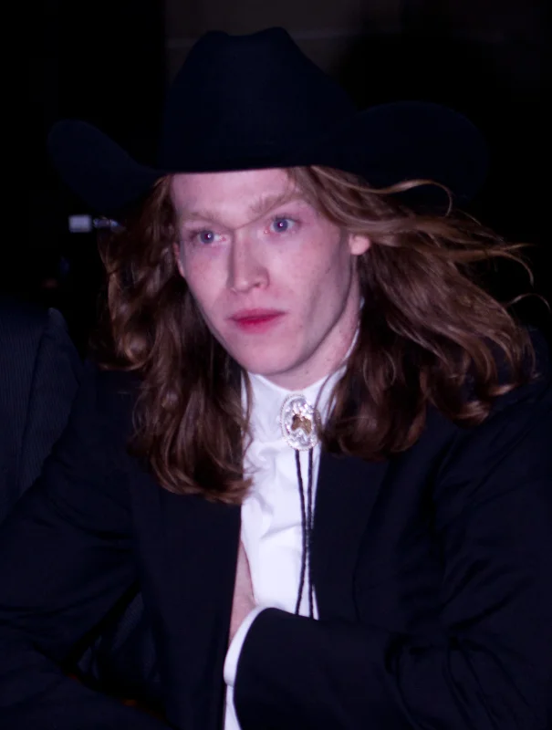 Caleb Landry Jones — Imagen principal