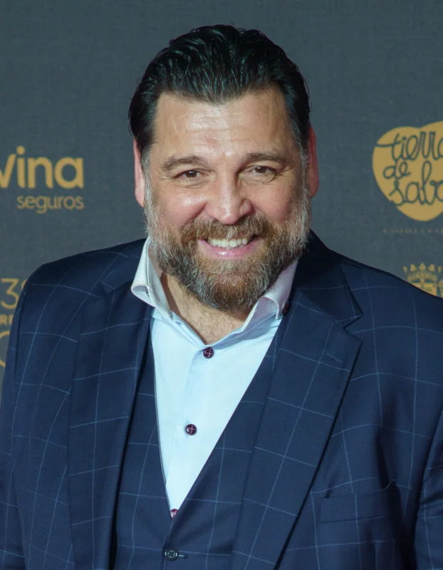 Hovik Keuchkerian — Imagen principal