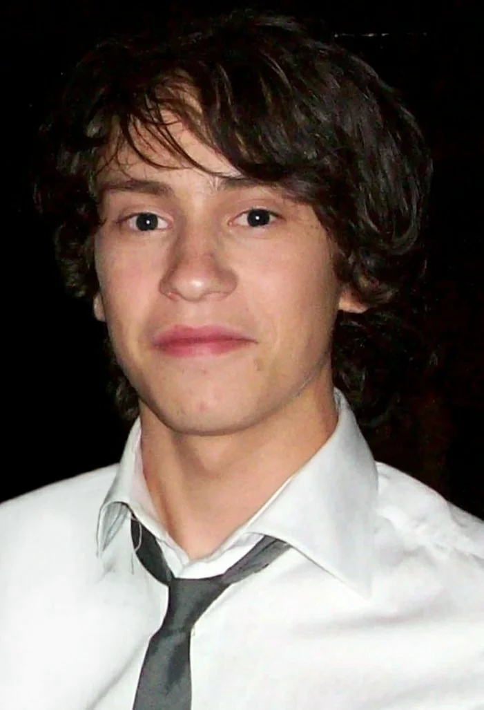 Keir Gilchrist — Imagen principal