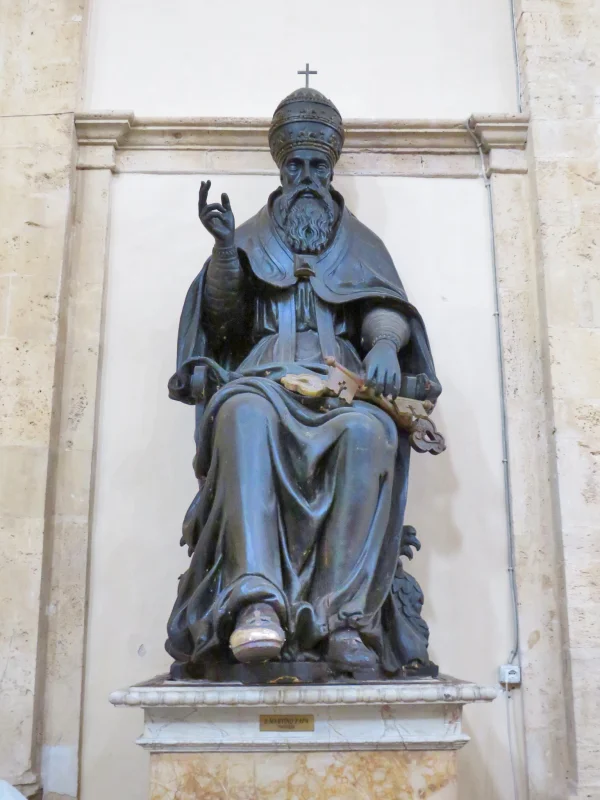 Martín I — Imagen principal
